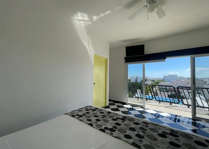 Hotel Casa Volt 5*